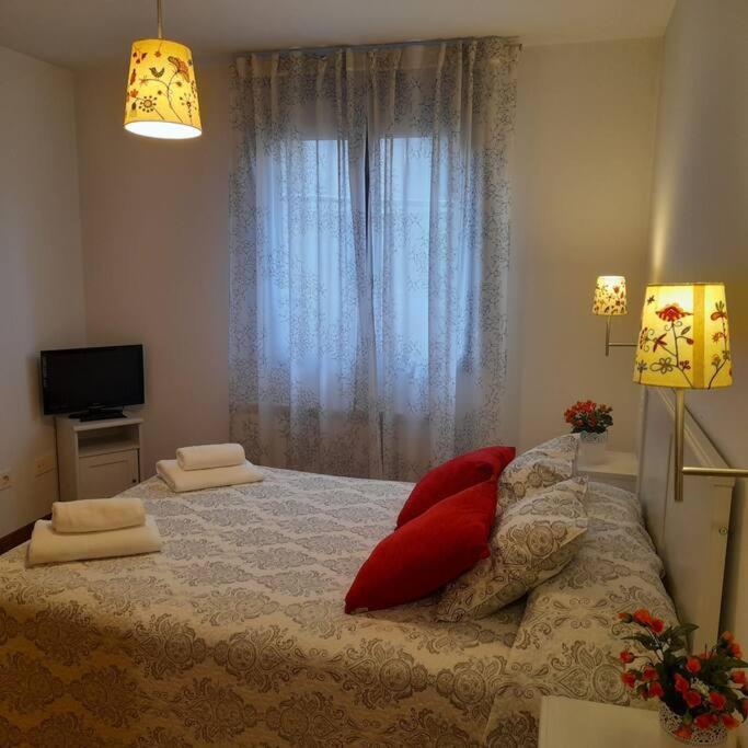 Precioso Apartamento A Pie De Montanas Y Playas Carrena de Cabrales Ngoại thất bức ảnh